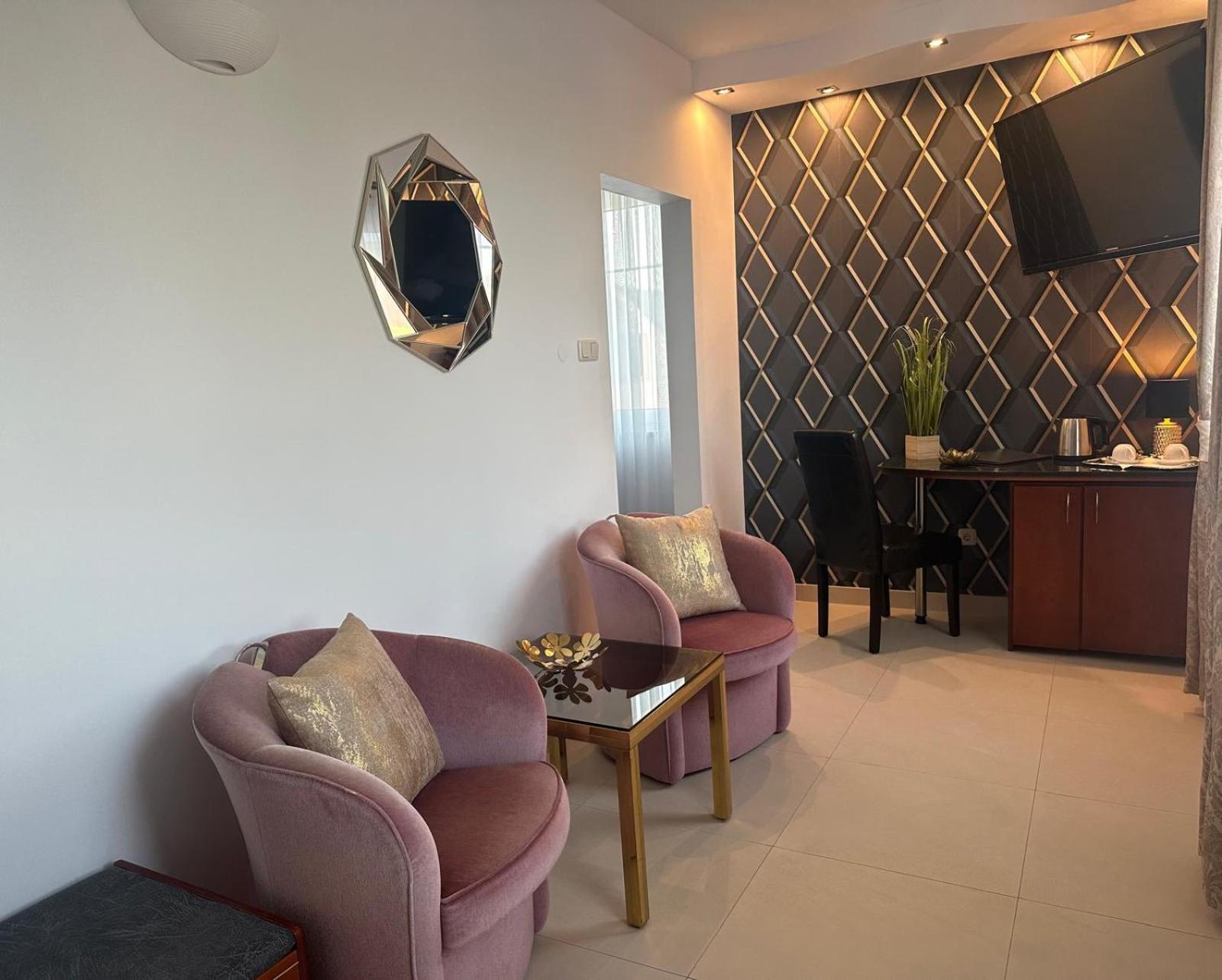 Villa Taan Royal 里沃 外观 照片