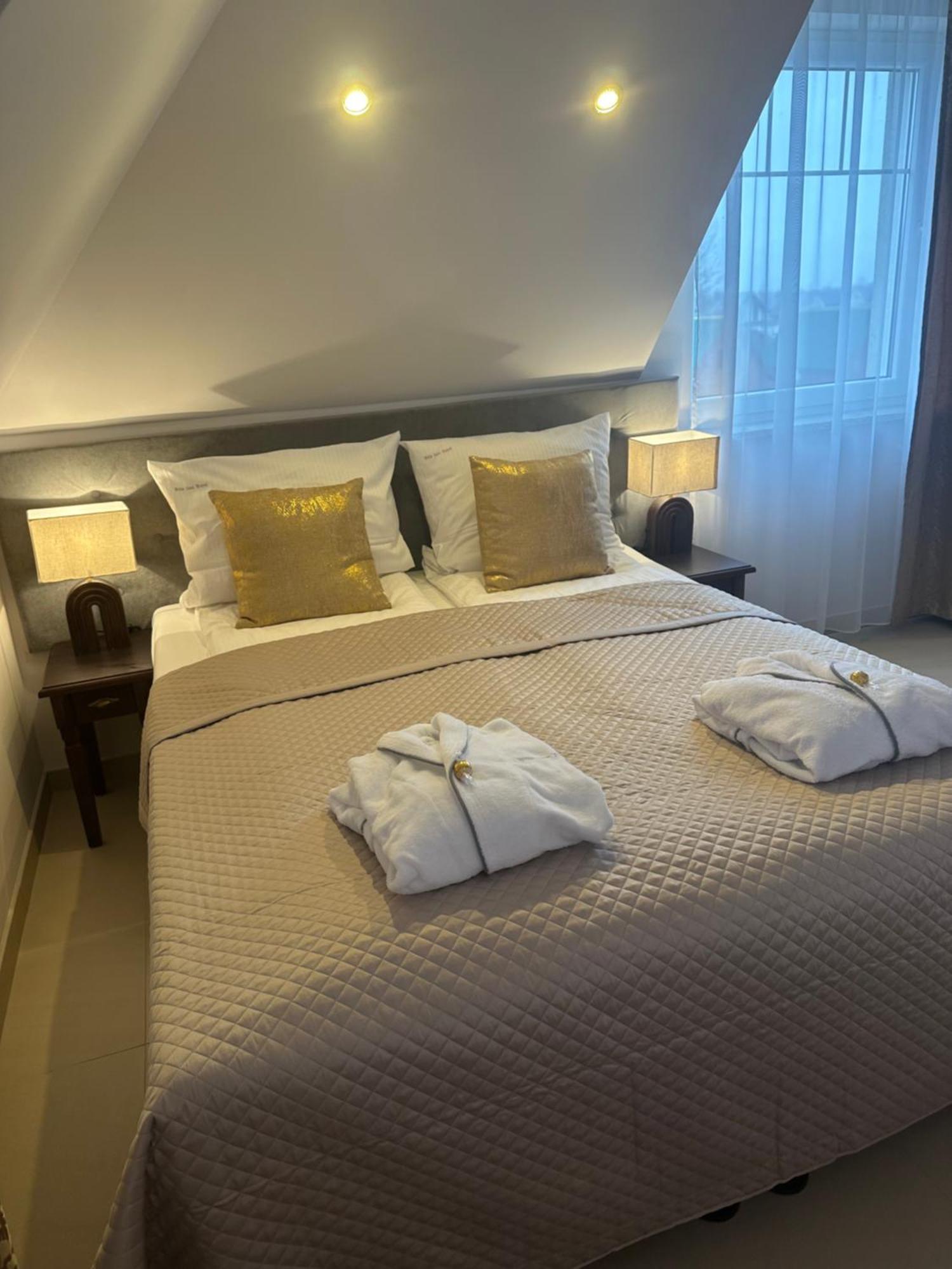 Villa Taan Royal 里沃 外观 照片