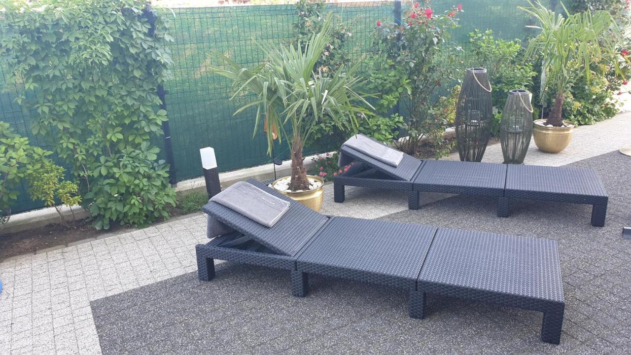 Villa Taan Royal 里沃 外观 照片